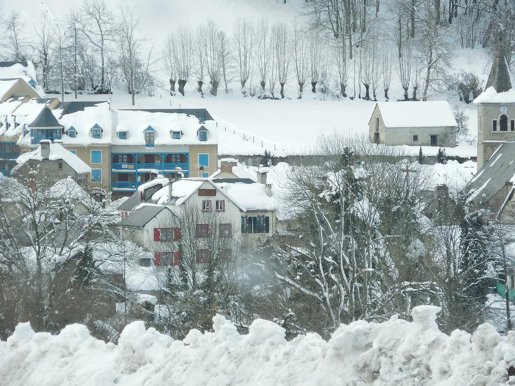 Hotel Les Deux Cols Sainte-Marie-de-Campan Eksteriør billede