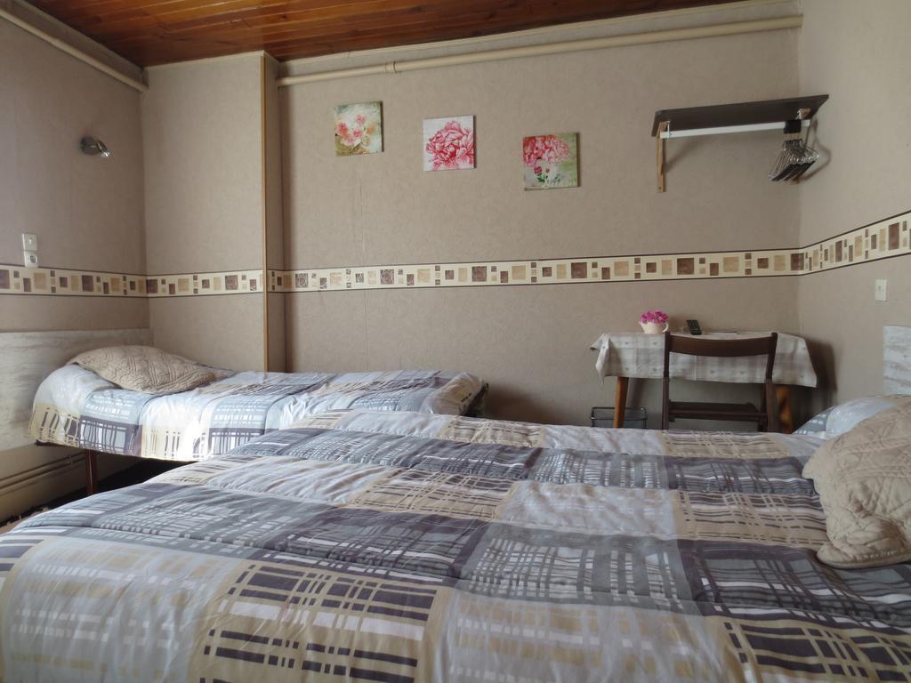 Hotel Les Deux Cols Sainte-Marie-de-Campan Værelse billede