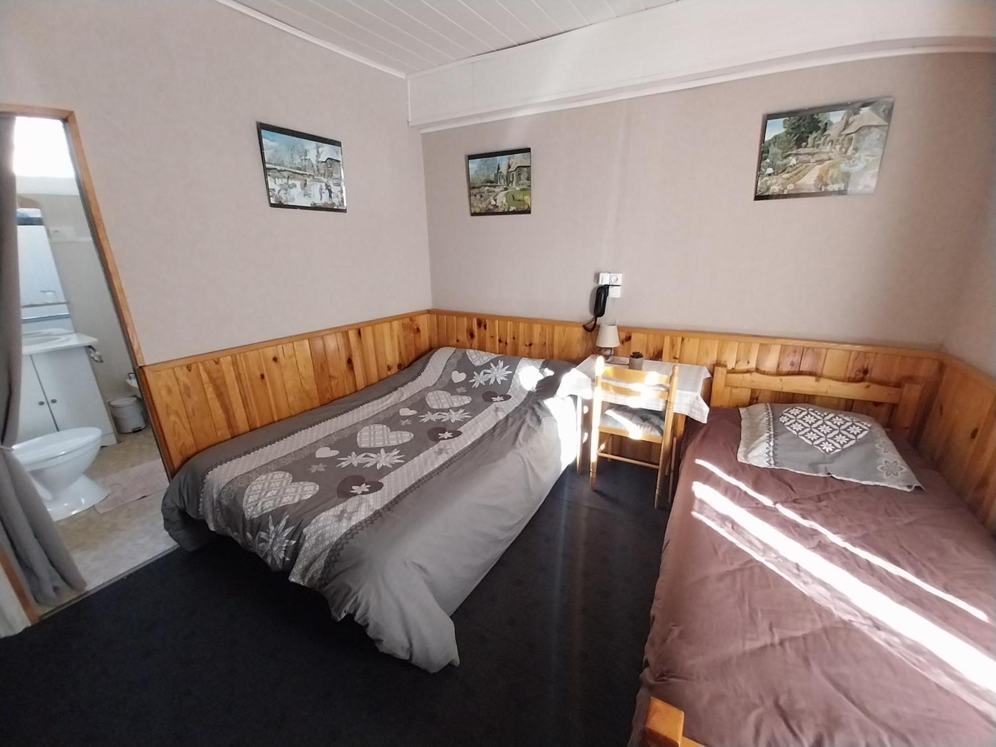 Hotel Les Deux Cols Sainte-Marie-de-Campan Eksteriør billede