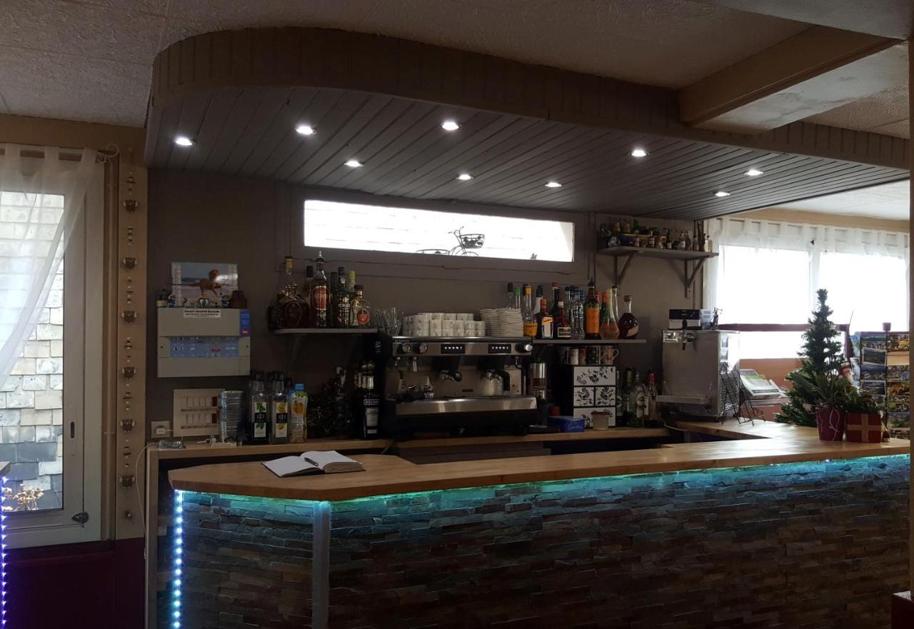 Hotel Les Deux Cols Sainte-Marie-de-Campan Eksteriør billede