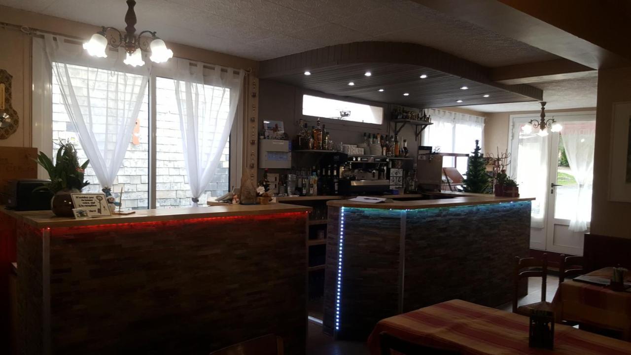 Hotel Les Deux Cols Sainte-Marie-de-Campan Eksteriør billede